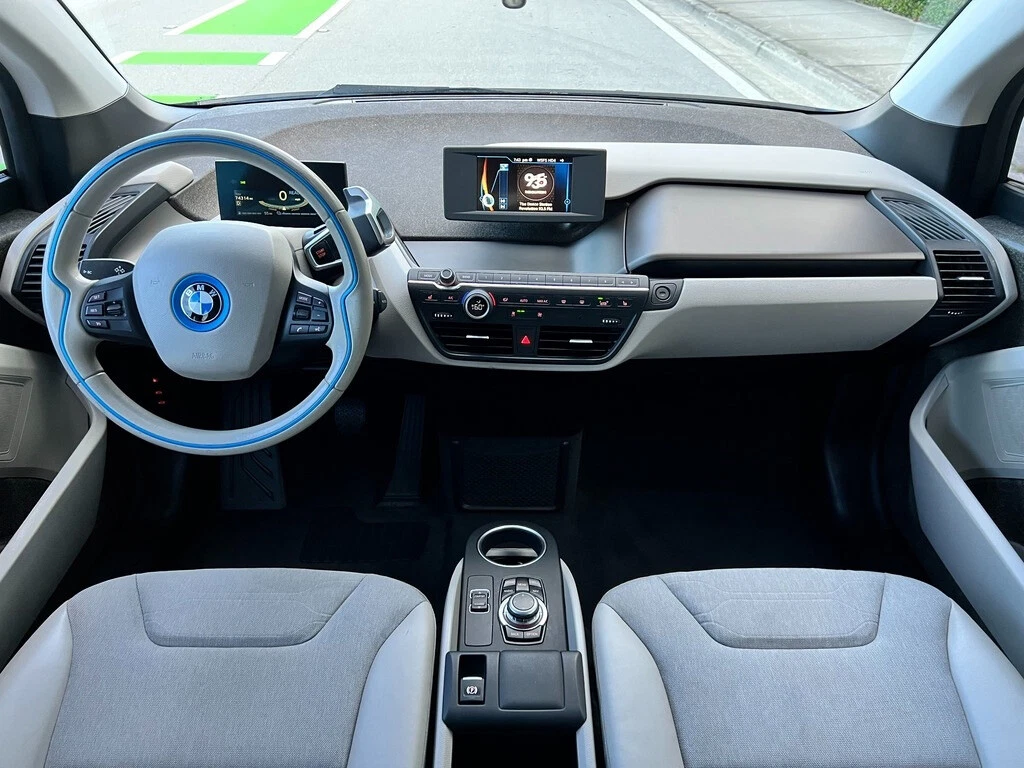 2015 BMW i3 W/ RANGE EXTENDER - Image 16