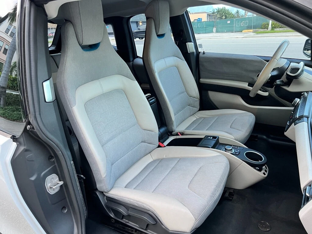 2015 BMW i3 W/ RANGE EXTENDER - Image 19