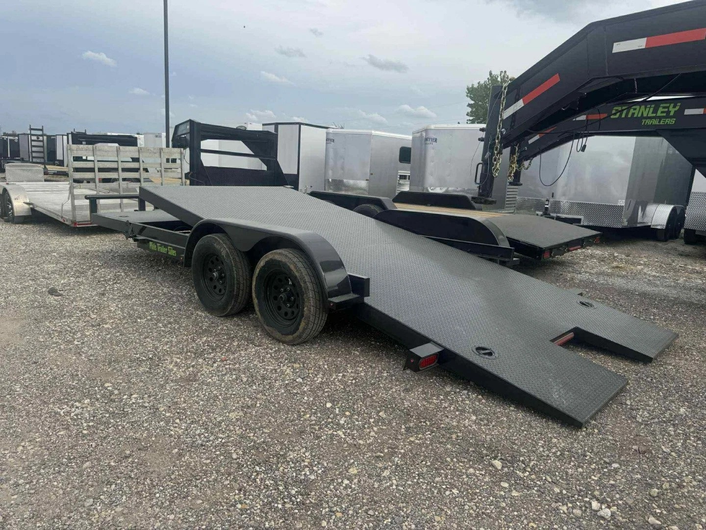 Stanley Trailers 20′ OPEN CAR HAULER STEEL DECK