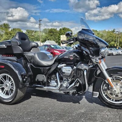 2022 HARLEY-DAVIDSON FLHTCUTG TRI GLIDE